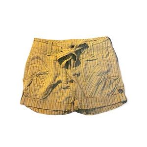 DKNY - plaid shorts
